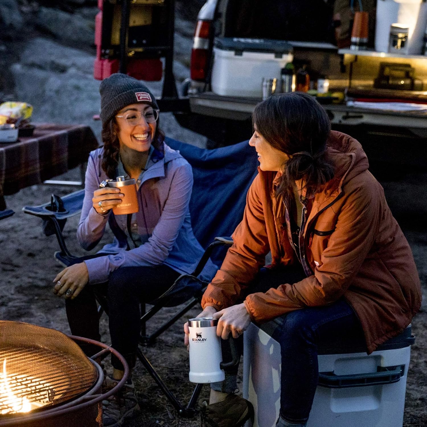 Stanley Stay-Chill Beer Stein 24 oz - Image 3